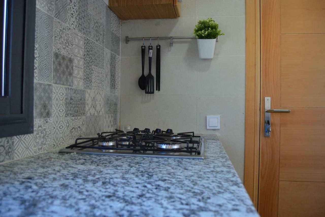 Beau Studio A Rabat Calme Et Securise Apartment Exterior photo
